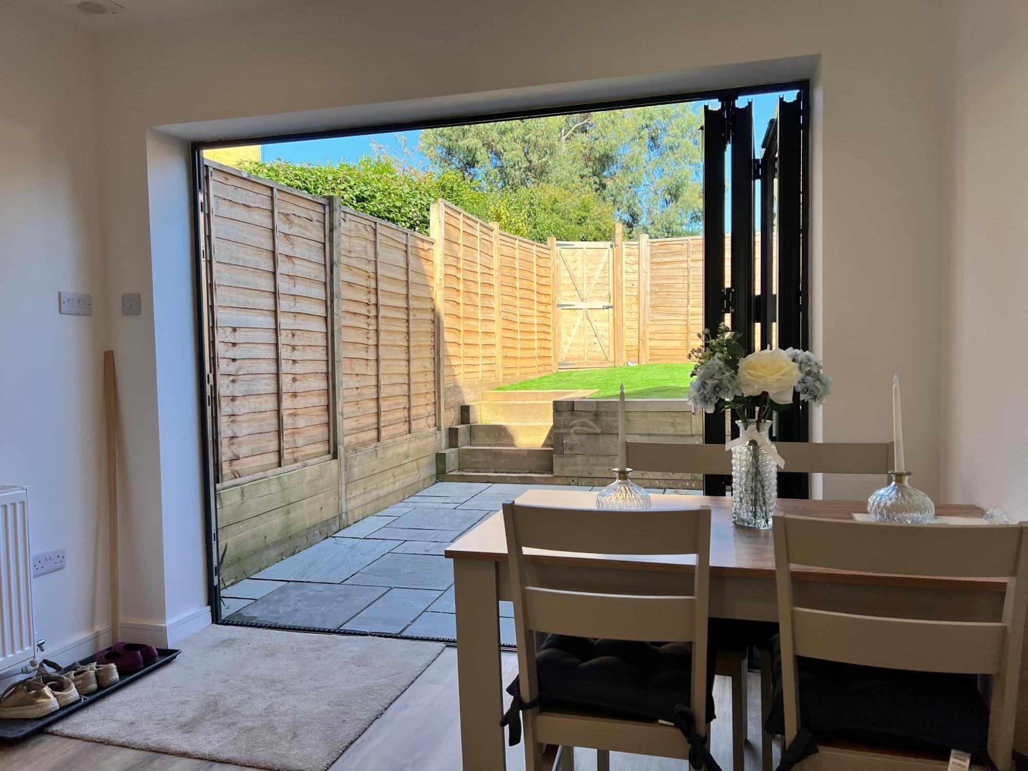 Two Bedroom Bridgnorth Bliss エクステリア 写真