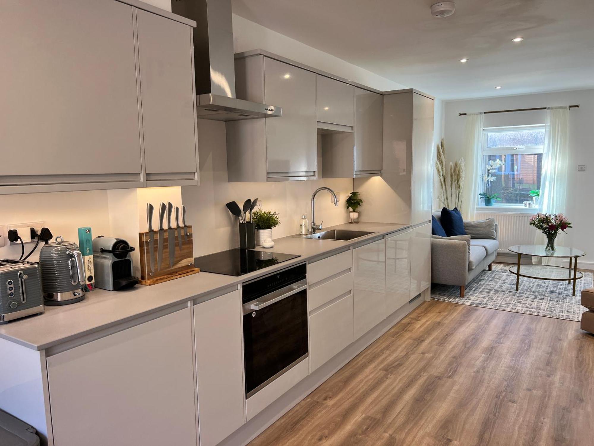 Two Bedroom Bridgnorth Bliss エクステリア 写真